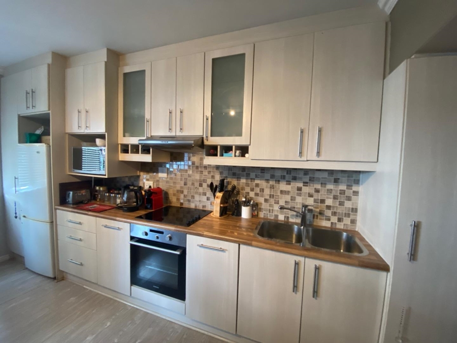 0 Bedroom Property for Sale in Three Anchor Bay Western Cape